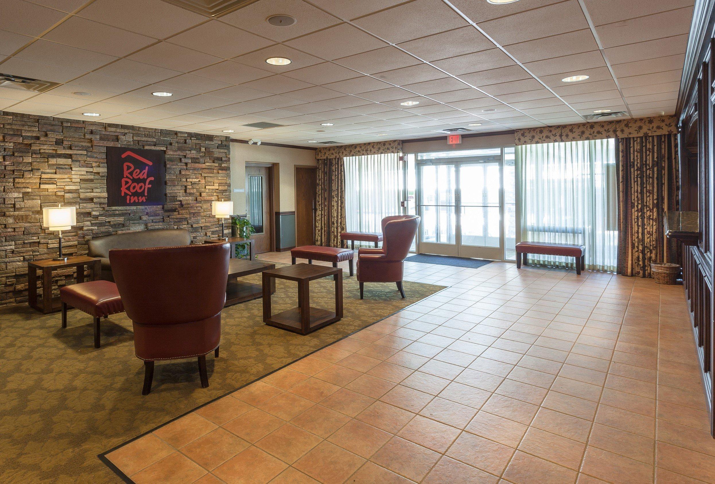 Red Roof Inn & Suites Dekalb Dış mekan fotoğraf